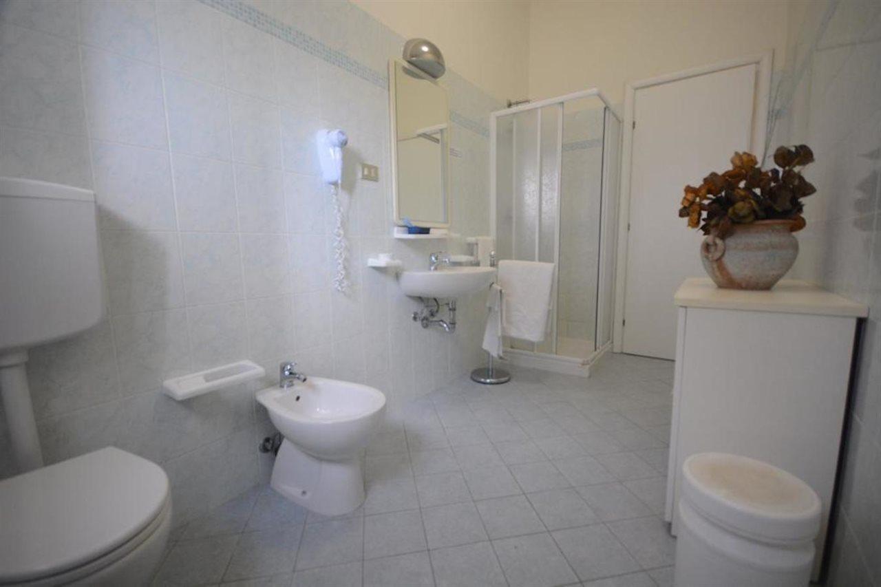 רימיני Hotel Roxy Floridiana מראה חיצוני תמונה