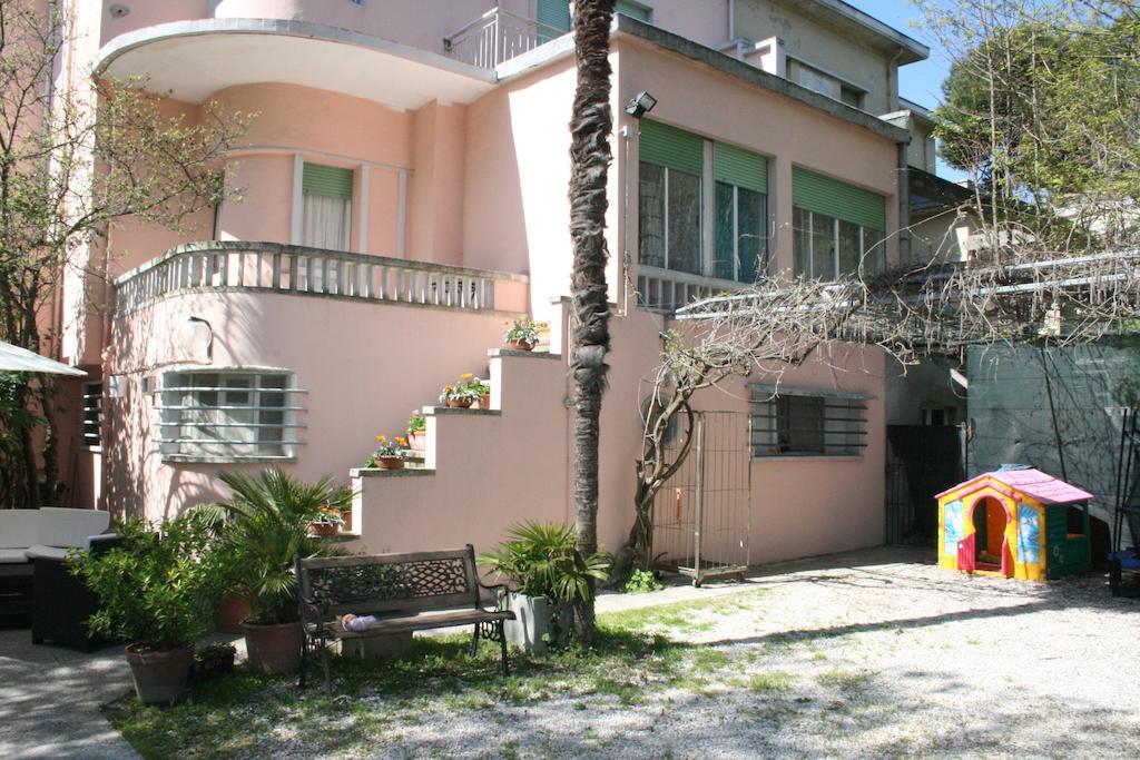 רימיני Hotel Roxy Floridiana מראה חיצוני תמונה